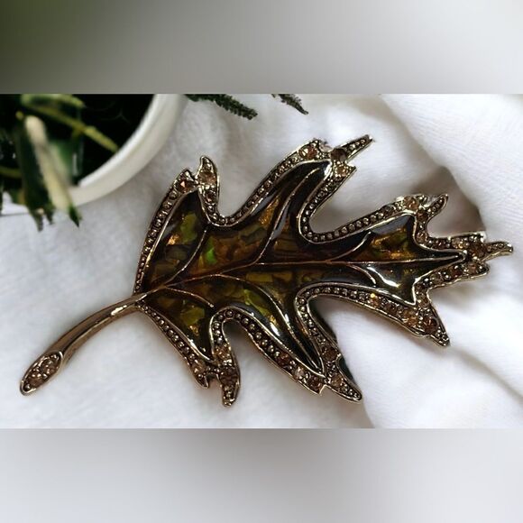 LC  Liz Claiborne Enamel Autumn Oak Mapel Leaf Pin Brooch 2.5" Vintage Gold-Tone - Picture 1 of 6